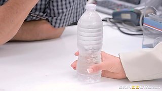 How Convenient! With Sean Lawless, Luna Star - Brazzers