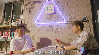 Sexy Officer Li Zhiyan Convinces Horny Man to Join the Military