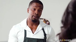 Isiah Maxwell And Tia Cyrus In Hot Interracial Porn Story Office Cafuckteria