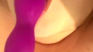 Youngenglishbbw boob plays fucking my hairy pussy with vibrator