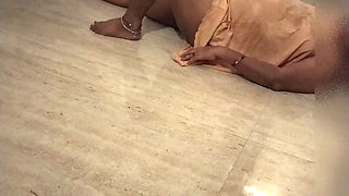 Chubby Aunty
