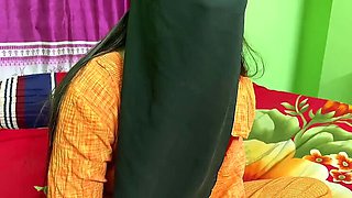 Desi Aunty Riya Chowdhury Loves Hardcore Sex - Anal, Blowjob & Cumshot