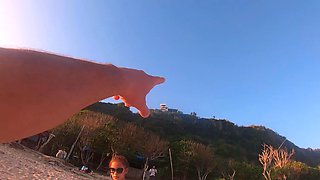 Big ass Thai amateur GF beach visit and homemade sex tape