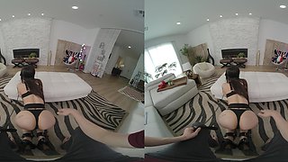 BDSM: Session with Luna Lovely