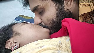 Red Half Saree Navel Lick Romance
