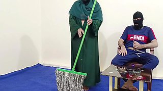 Muslim Niqab House Maid Fucked Hard By Her Boss