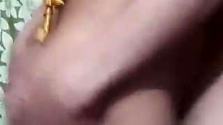 Bengali Bhabhi Ki Chudayi Karate Huyeee Patti