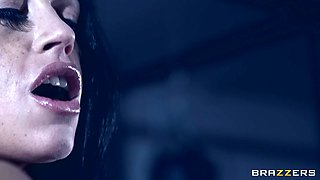 Below The Belt With Bill Bailey, Aryana Augustine - Brazzers