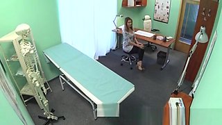 Fakehospital Sexy Housewife Cheats On Hubby With Her Doctor
