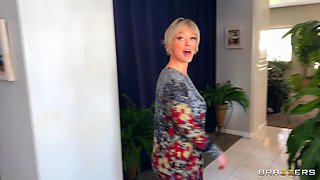 Welcome To Dee's Dungeon With Dee Williams - Brazzers