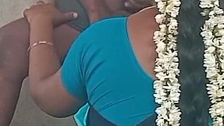 Tamil Beauty House Wife Blowjob