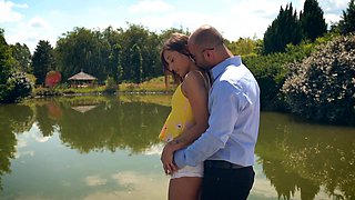 Butt hole gapping with hot brunette Lina Mercury in an outdoor setting