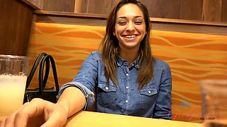 One date with Sara Luvv is all it takes for a creampie