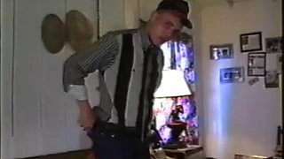 Straight Guy Gets Blowjob