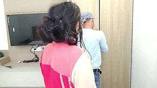 Desi Bhabhi Big Boobs Fucked Hard by Devar - Homemade Indian Sex