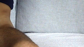 MissFluo, self squirting attempt A091