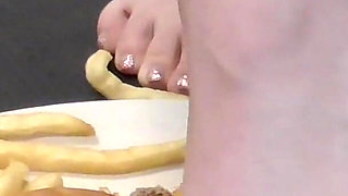 Fast Food & Donat Foot Feeding!