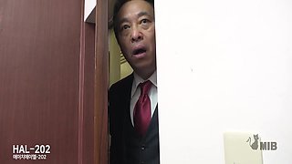 Secretary Caught Masturbating While Her Boss Is Behind The Door - Taku Yoshimura