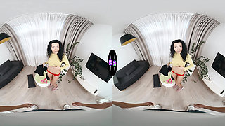 Mini Mitzi Confronts Cheating Boyfriend With Sexy Moves - TmwVRnet