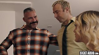 Blond mom got screwed by older couple