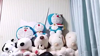 Feeling Sensitive Alone at Home Can't Stop