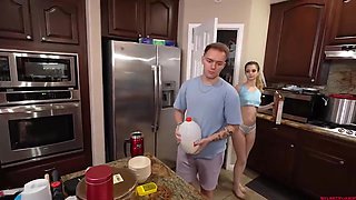 Molly Little - Stepsisters Irresistible Seductions (2160) Upee