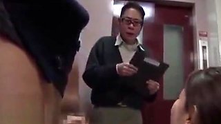 Di L&agrave M Duoc Nu Dong Nghiep Ngam Cu Th&igrave C&ograve N G&igrave