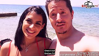 German tourist tows 2 latinas on the beach on vacation