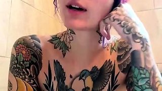 Beauty small tit amateur teen masturbating her shaved pussy