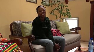 Jiggish Tanzanian black-haired is in the mood to gargle dinky nut deep before getting screwed