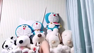 Feeling Sensitive Alone at Home Can't Stop