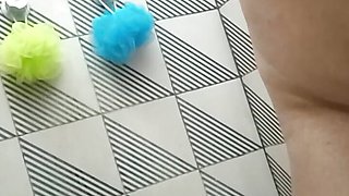 Delicious video call in the shower