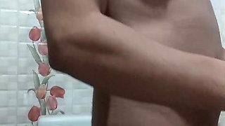 Hottest guy in the world is me