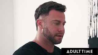 Busty Masseuse Payton Preslee Rides Seth Gamble While He's On Phone With Wife - Nuru Oil Fuck