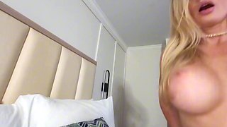 Sexy Busty Blonde Hot-wife Is Ready For Mind-blowing Fuck After the Date At the Bar