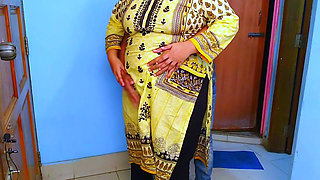 Hot Bhabhi Gets Rough Anal Fucked By Husband When she was clean Room!