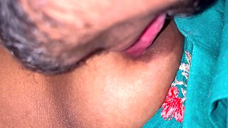 Desi Girl Milk Sucking and Pussy Show Video