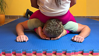 Foot Wrestling Domination Barefoot Humiliation