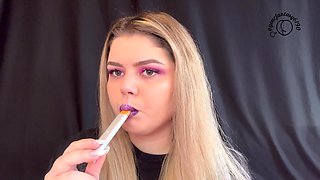 Velvet Vixen: Smoking Seduction