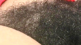 Solo Hairy MILF Good Fuck - Hairy Pussy Look in an Intimate