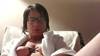 Public Orgasm in Relaxing Room