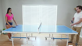 Sporty Kyle & sultry Angelica: intense sex in all positions