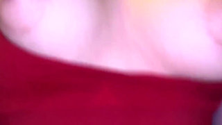 Delivery Girl Agreed to Test My Dick with Her Cunt