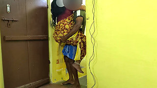 The House Owner, Stepaunty, Had Come to Collect Rent. I Engaged in Sexual Play with Her and Had Sex with That Mature Woman