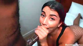 Roxie 5: Blowjob, Doggy  Cowgirl Porn