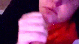 18 Year Old Gives BJ at Night