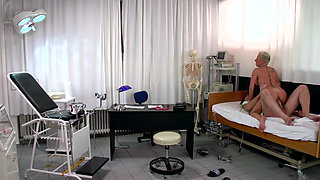 Blonde MILF Double Penetration Doctor Exam Fuck