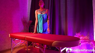 Massage turns into a hard core pounding session