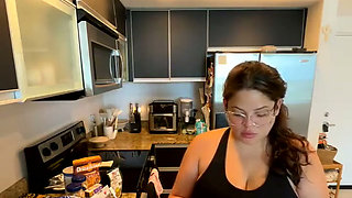 Live Stream with Dani Valentina