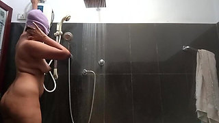 When I Have Free Time I'm with My Pussy with Big Boobs